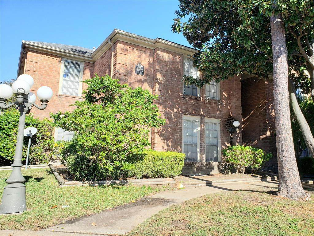 12200 Overbrook Lane - Photo 1