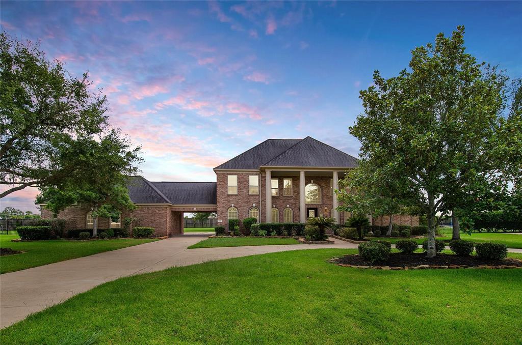 2611 Texana Way - Photo 1
