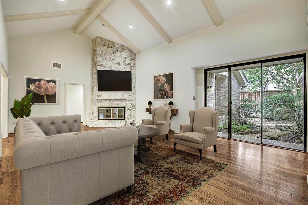 28 Broad Oaks Drive - Photo 1