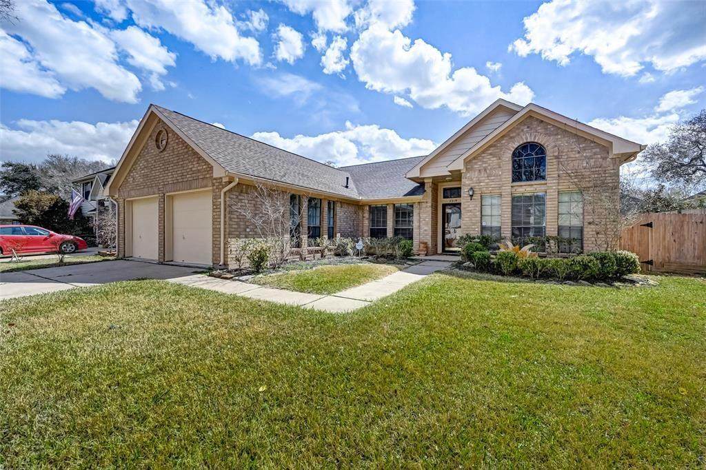 3319 Rushwood Lane - Photo 1