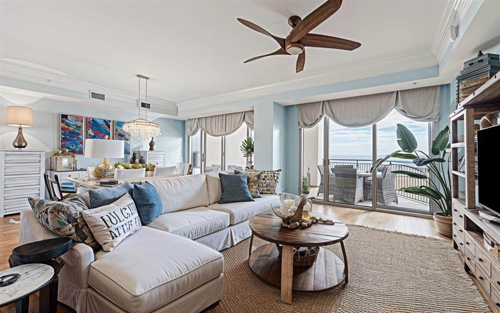 801 Beach Drive - Photo 1