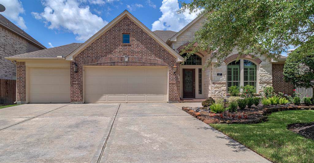 527 Cascade View Court - Photo 1