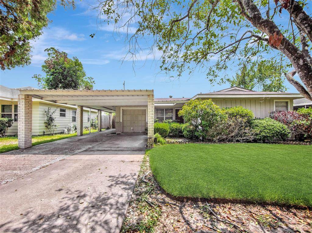 9934 Woodwick Street - Photo 1