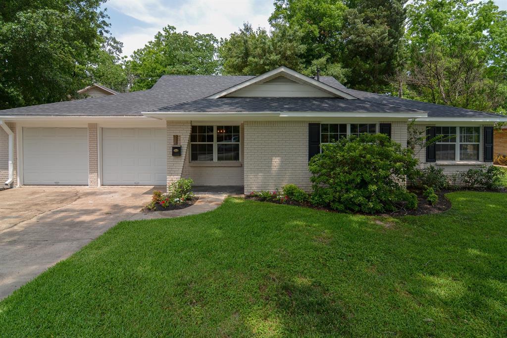 3806 Morningview Drive - Photo 1