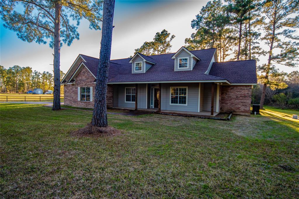 27 Woodland Hills Drive - Photo 1