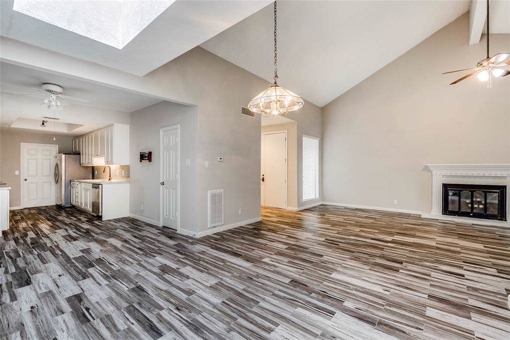 7655 Braeswood Boulevard - Photo 1