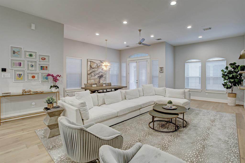 4209 Dickson Street - Photo 1