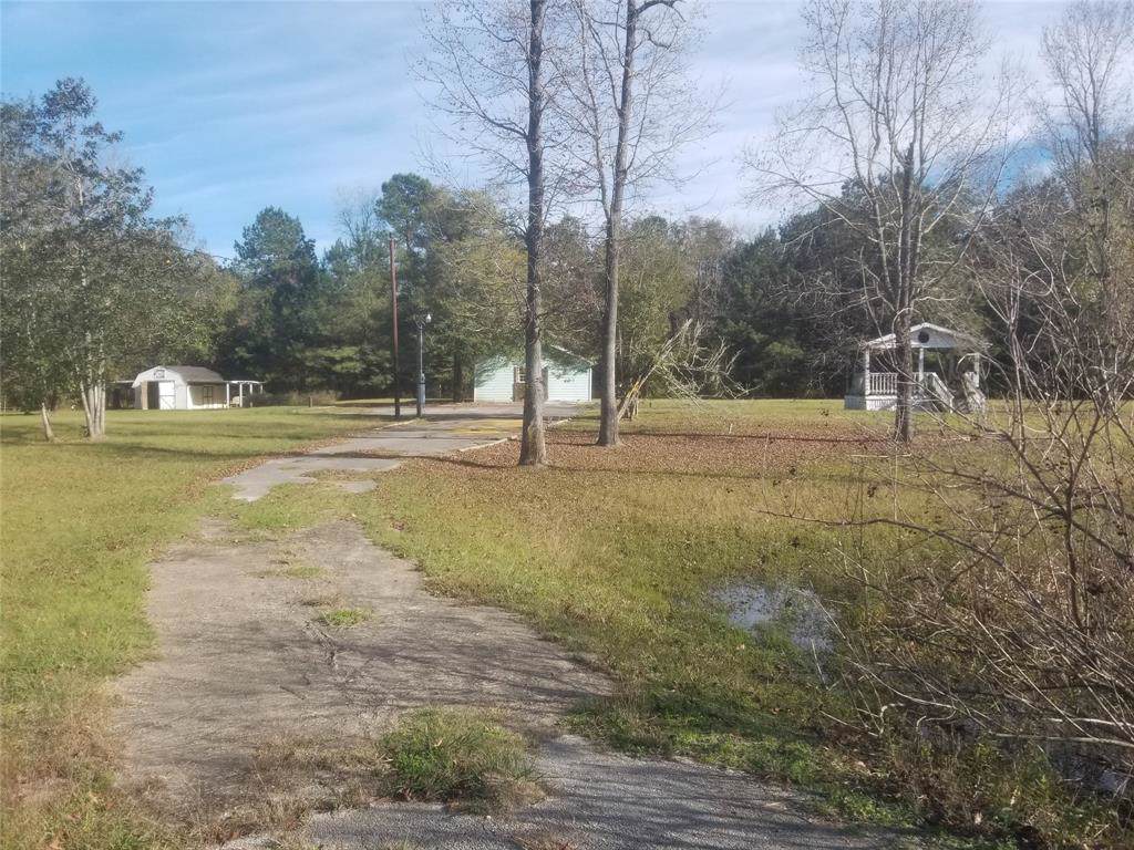 1492 County Road 3737 - Photo 1