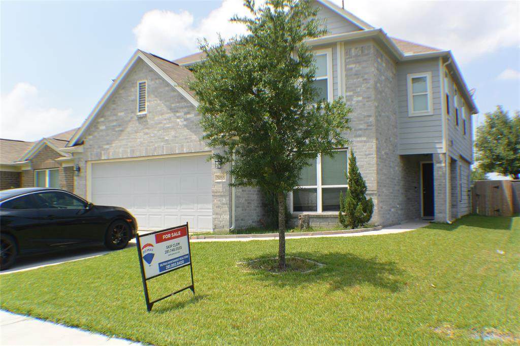 5055 Blue Spruce Hill Street - Photo 1