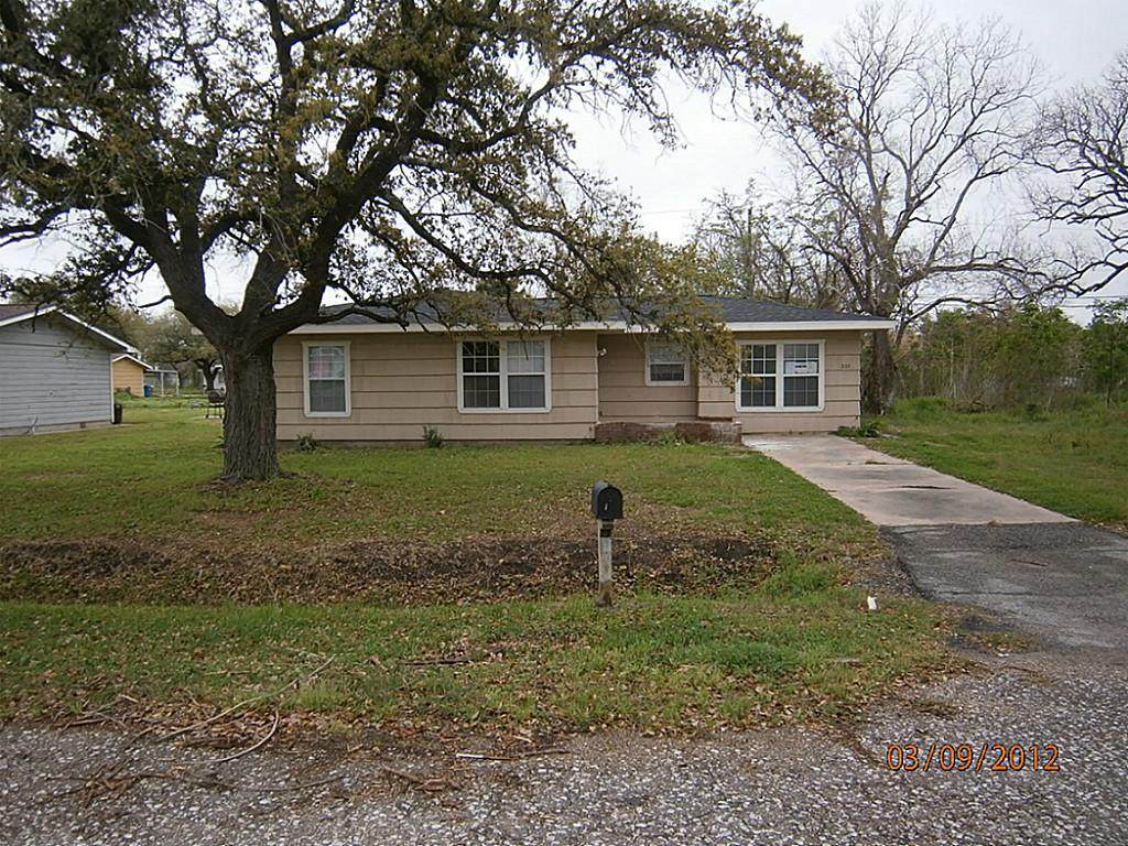 225 Nanlee Street - Photo 1