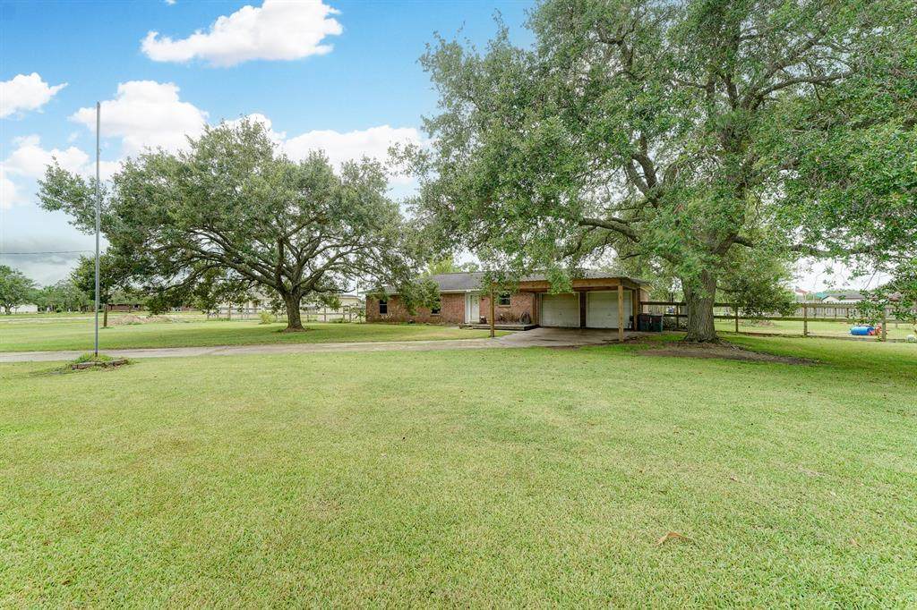 7602 Highland Road - Photo 1
