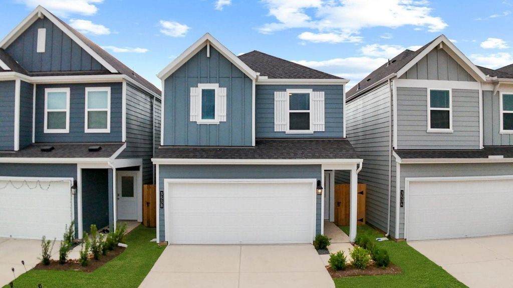 3518 Goldfinch Woods Dr - Photo 1