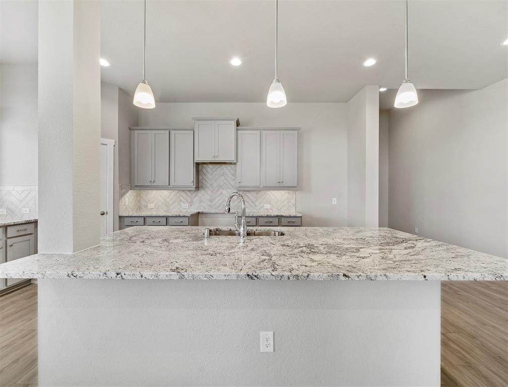 4639 Bartagrass Drive - Photo 1