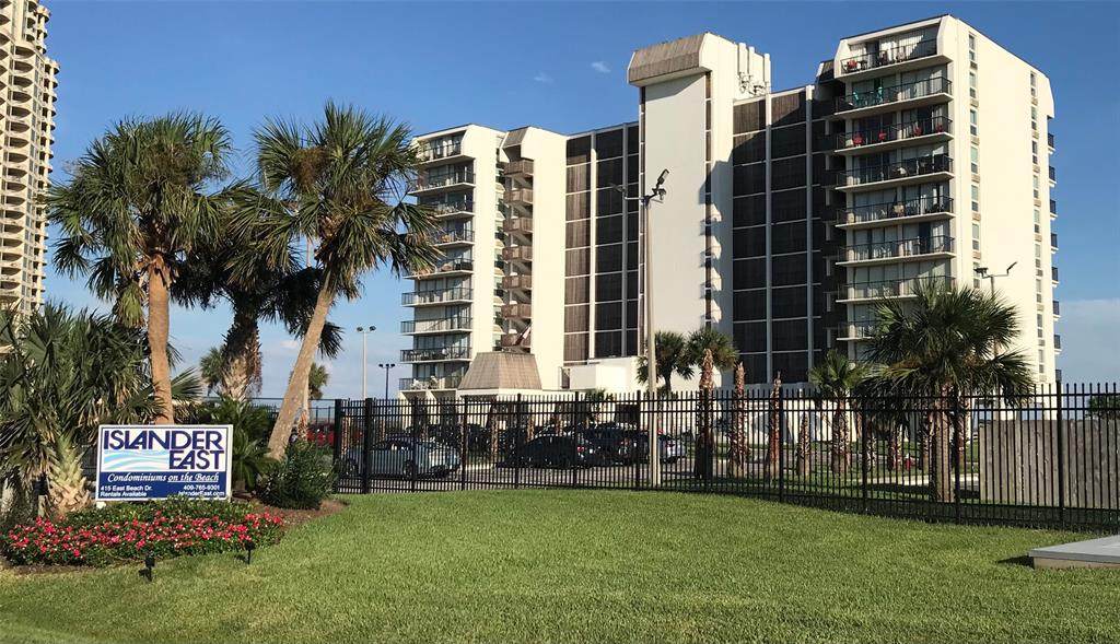415 Beach Drive - Photo 1