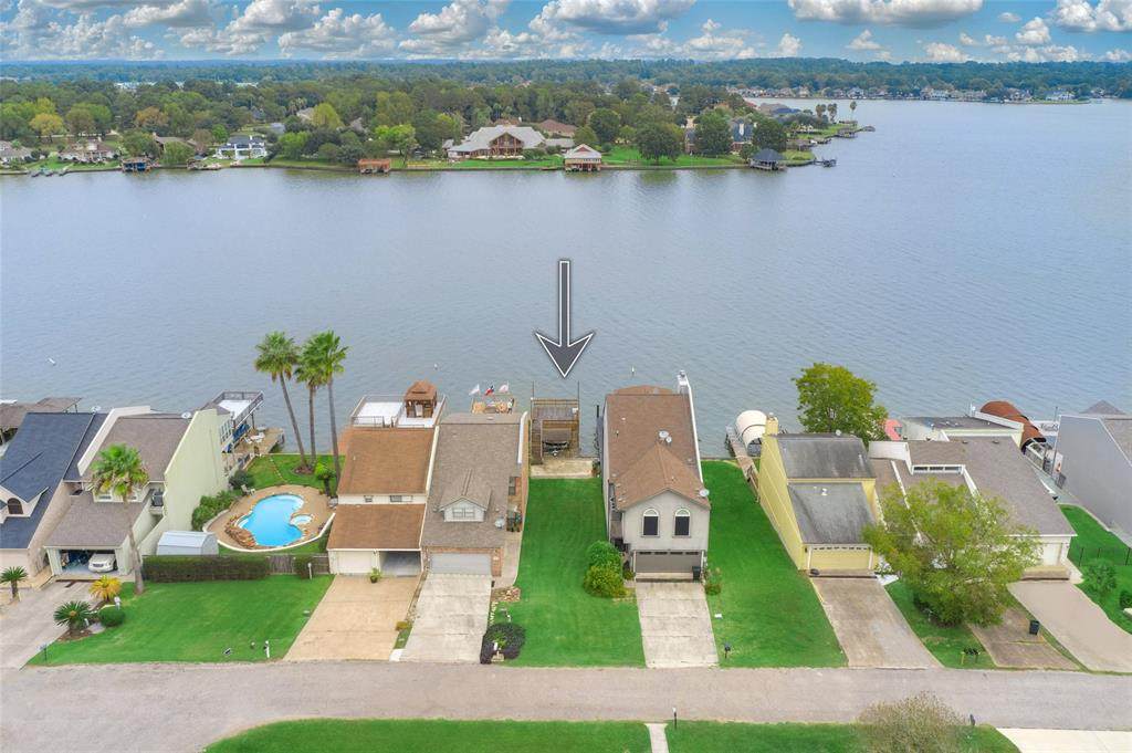 1224 Lake View Drive - Photo 1