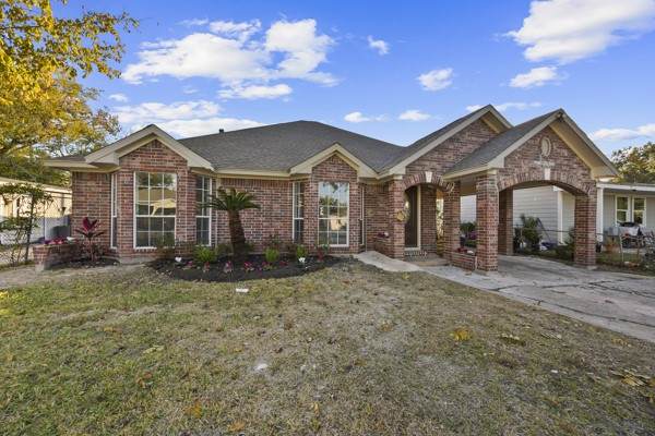 10206 Norvic Street - Photo 1