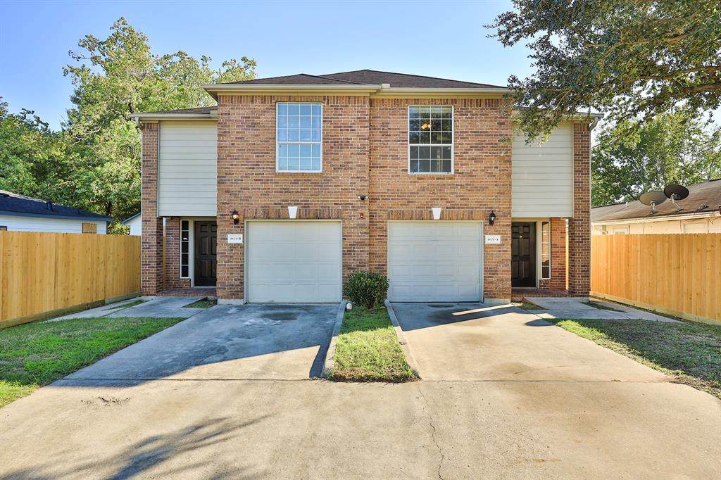 4624 Larkspur Street - Photo 1