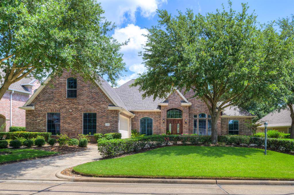 229 Club Island Way - Photo 1