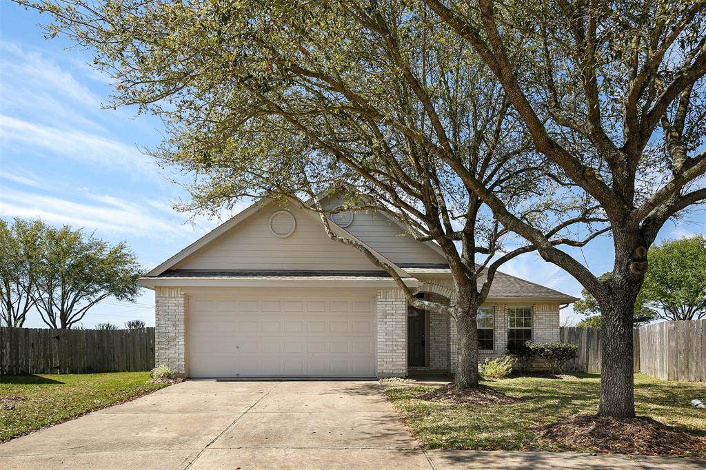 435 Abbey Lane - Photo 1