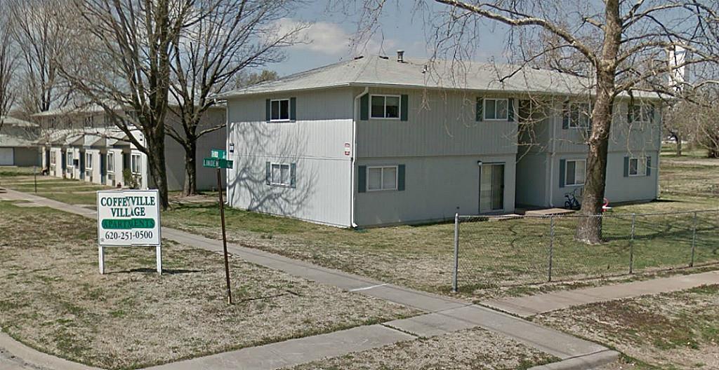 619 E 3rd Street - Photo 1