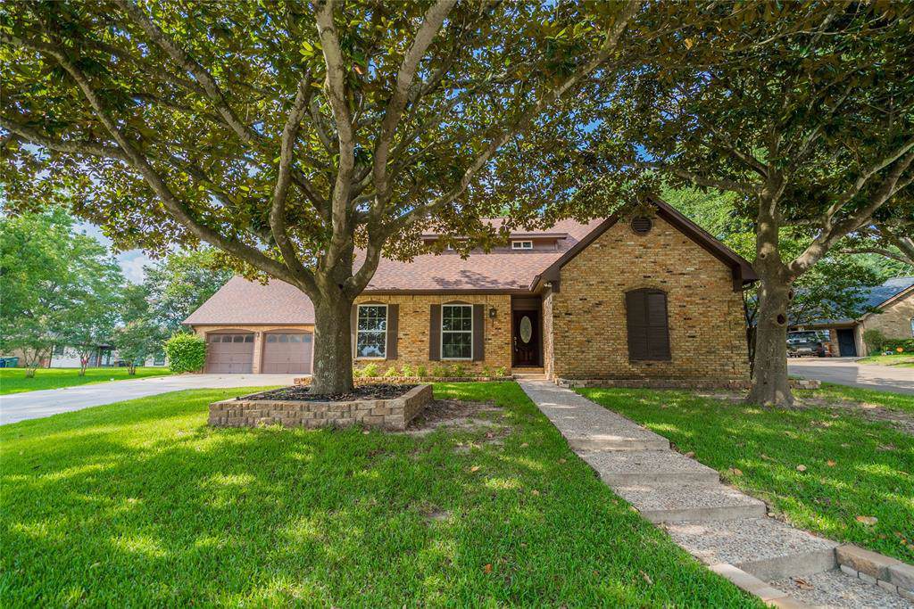 1223 Green Briar Drive - Photo 1