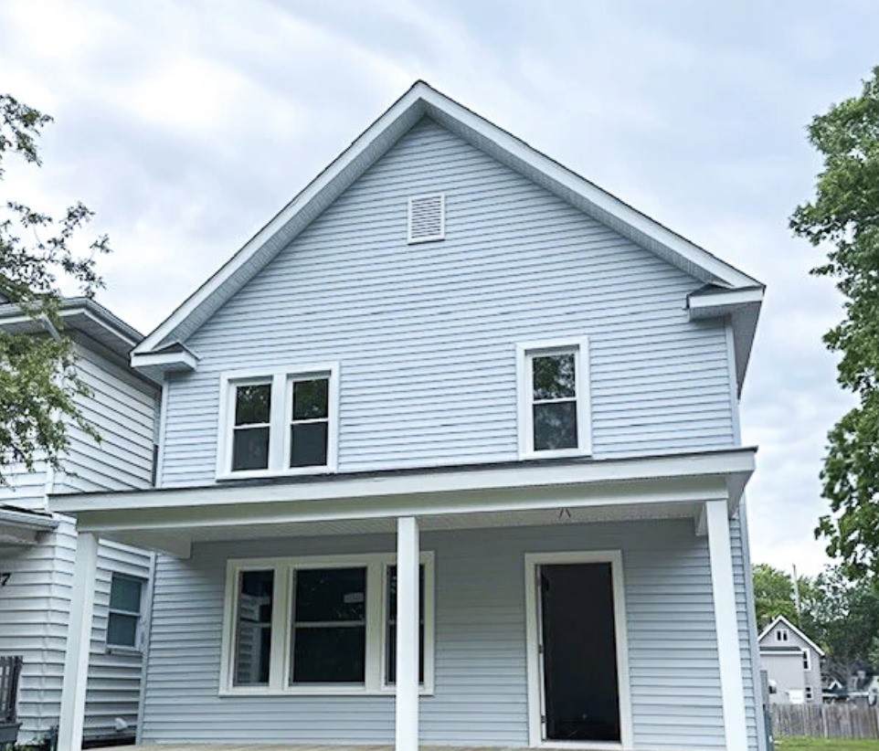 313 St Joseph Street - Photo 1