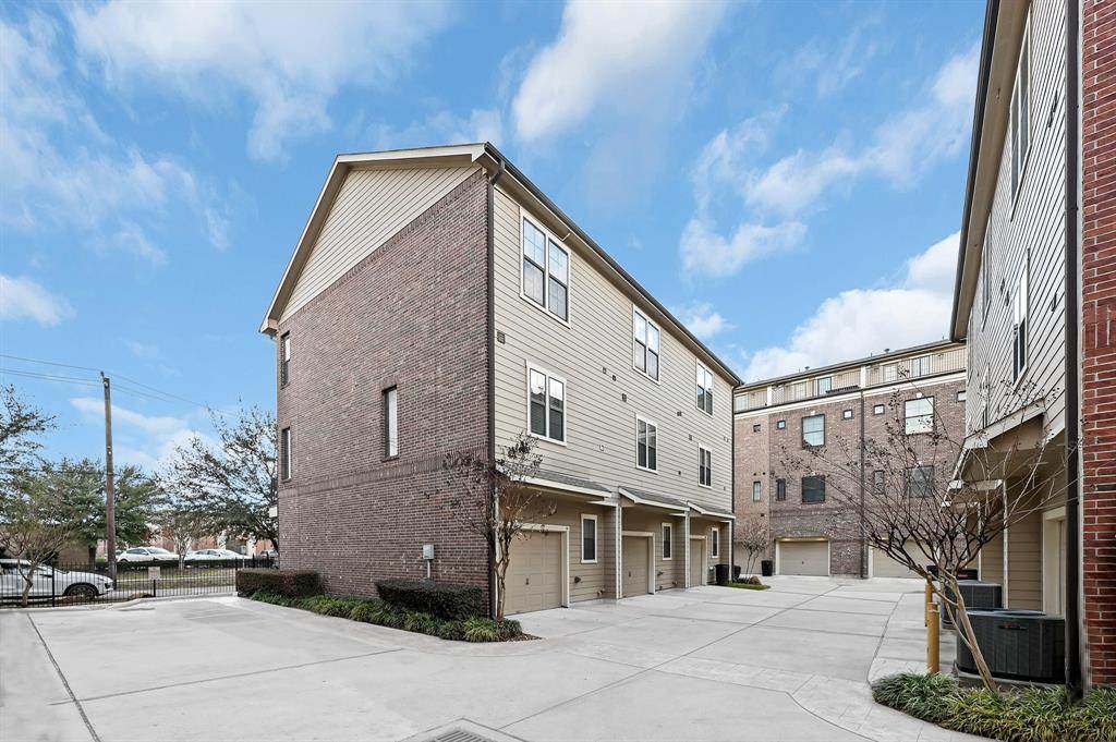 2110 Shearn Street - Photo 1