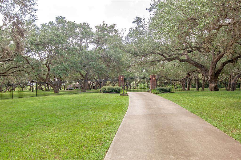 1227 Westpark Avenue - Photo 1