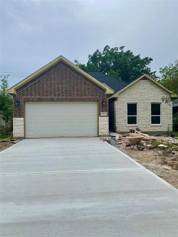 820 Utah Street - Photo 1