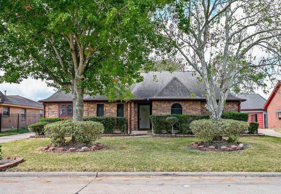 2038 Valley Manor Drive - Photo 1