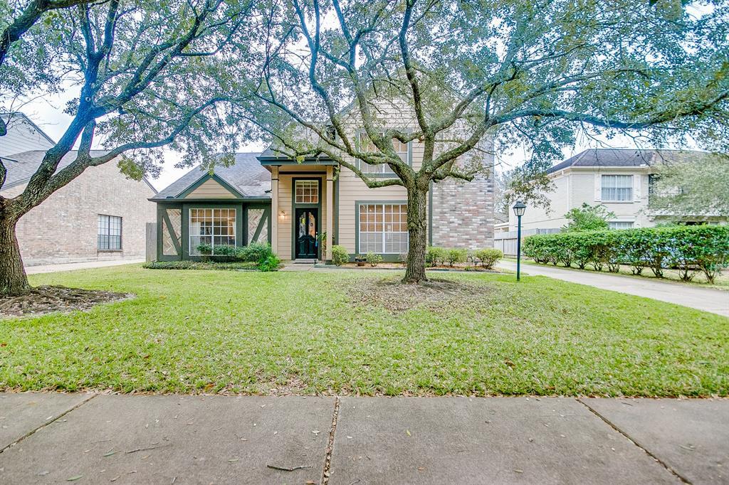1827 Riverbend Crossing - Photo 1