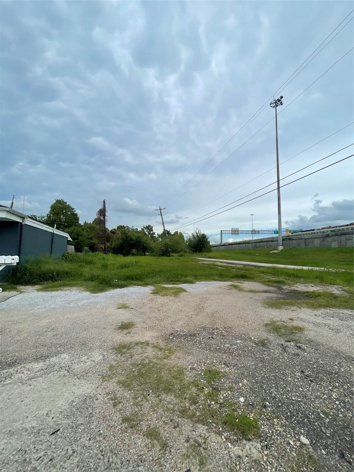 5500 Jensen Drive - Photo 1