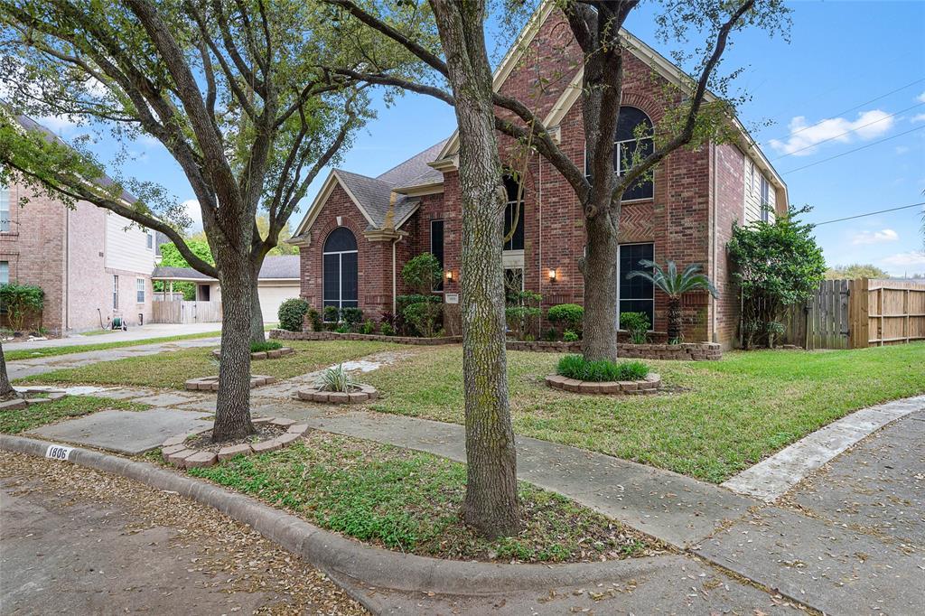 1806 Hickory Hill Court - Photo 1