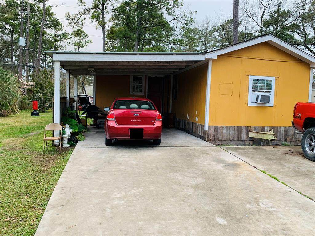 9422 Tom Thumb Lane - Photo 1