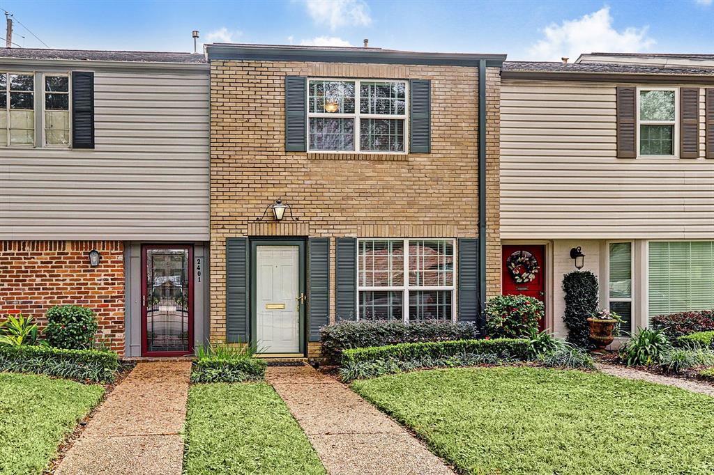 2403 Briar Ridge Drive - Photo 1
