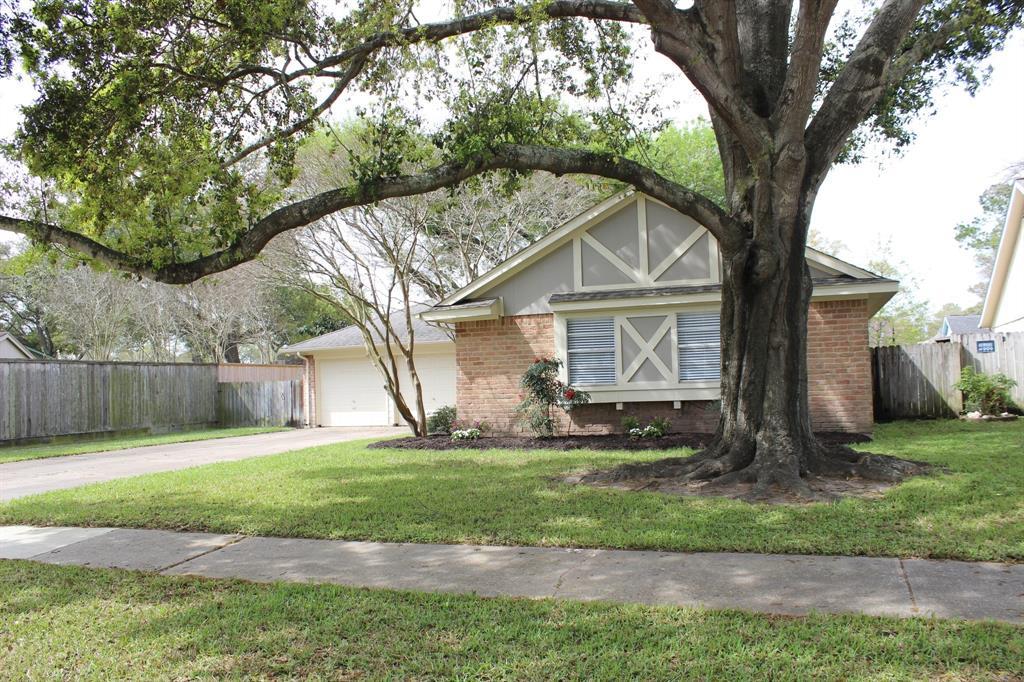 1139 Bournewood Drive - Photo 1