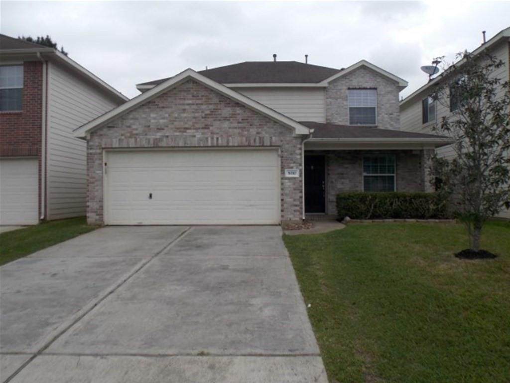 5010 Deerpath Drive - Photo 1