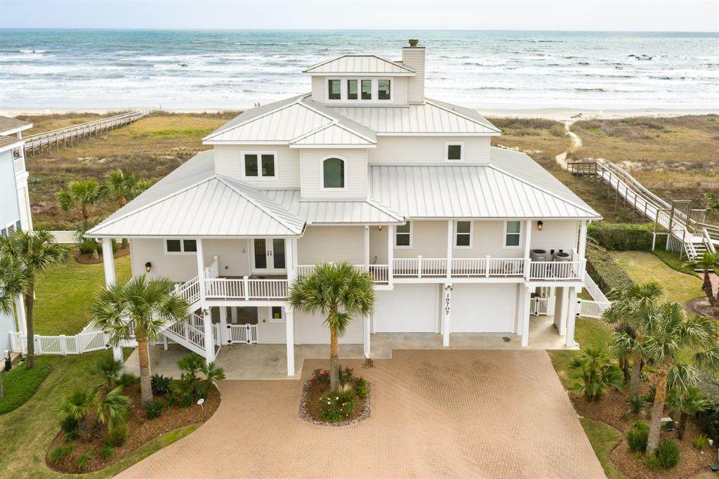 19707 Shores Drive - Photo 1