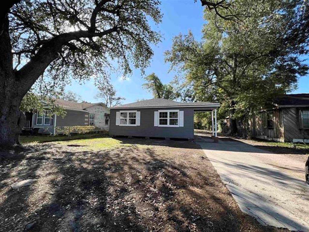 3001 Austin - Photo 1