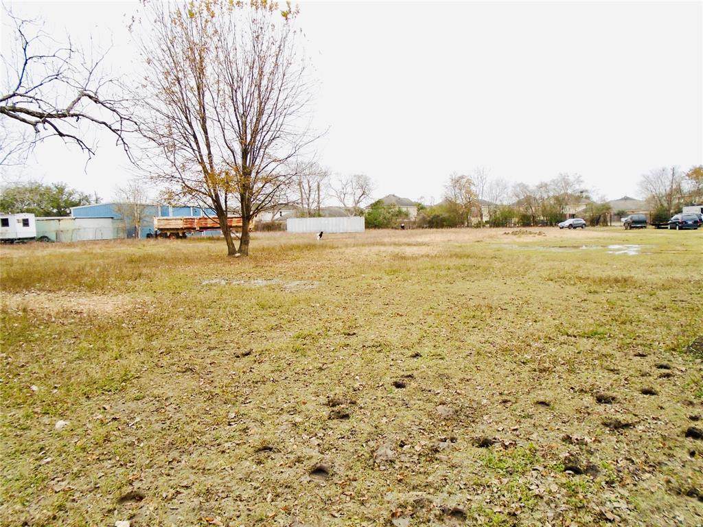 4388 Almeda Genoa - Photo 1