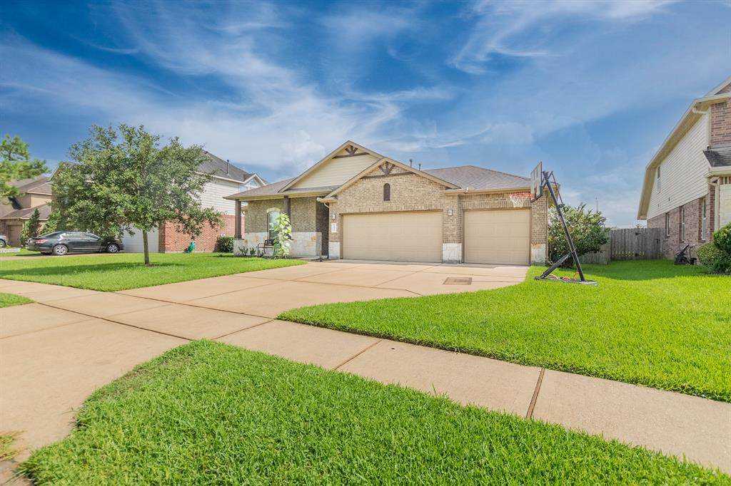 2402 Copper Fields Drive - Photo 1