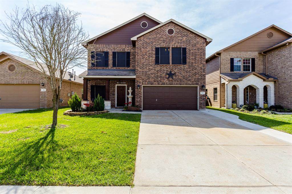 2022 Beacon Chase Court - Photo 1