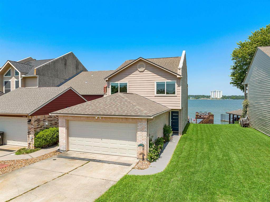 1134 Lake View Drive - Photo 1