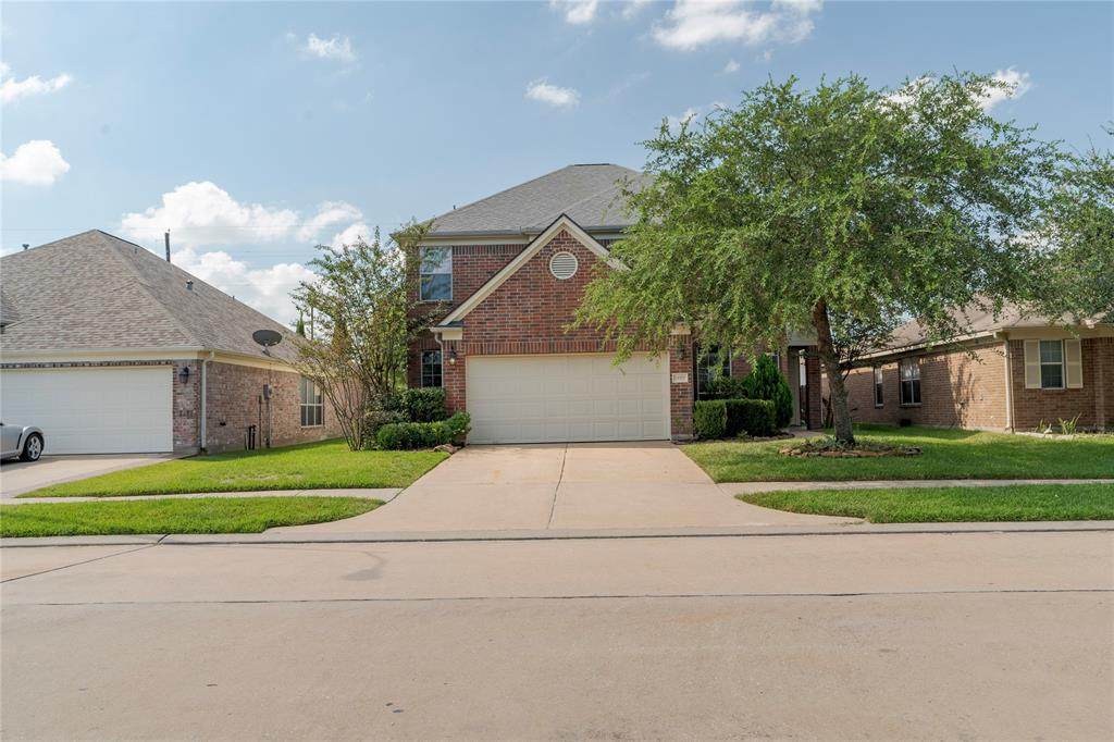 19303 Dawntreader Drive - Photo 1