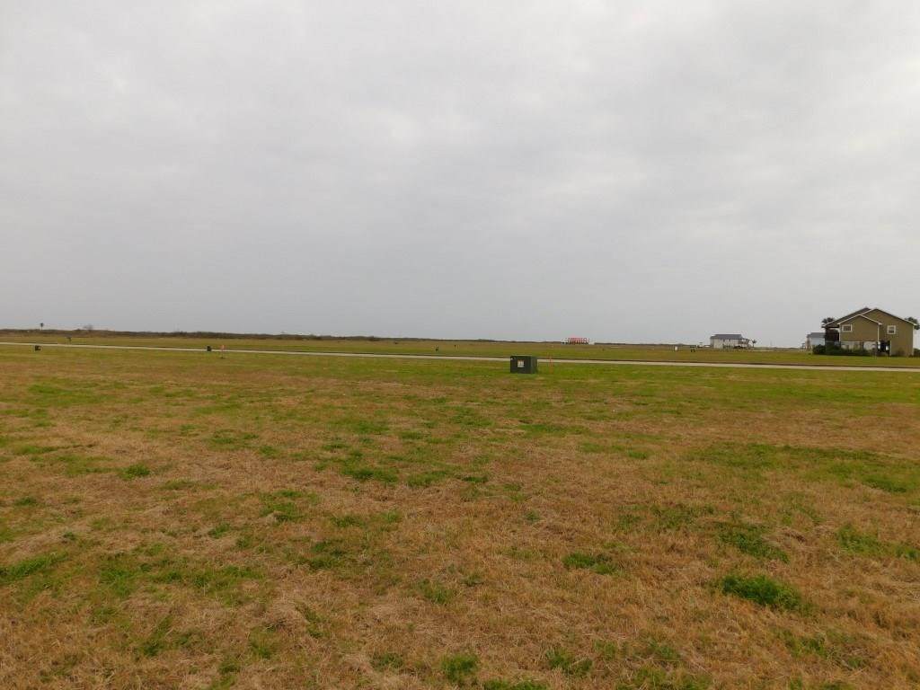 0000 Beachside Boulevard - Photo 1