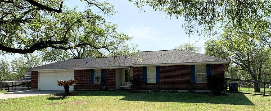 311 County Road 893 - Photo 1