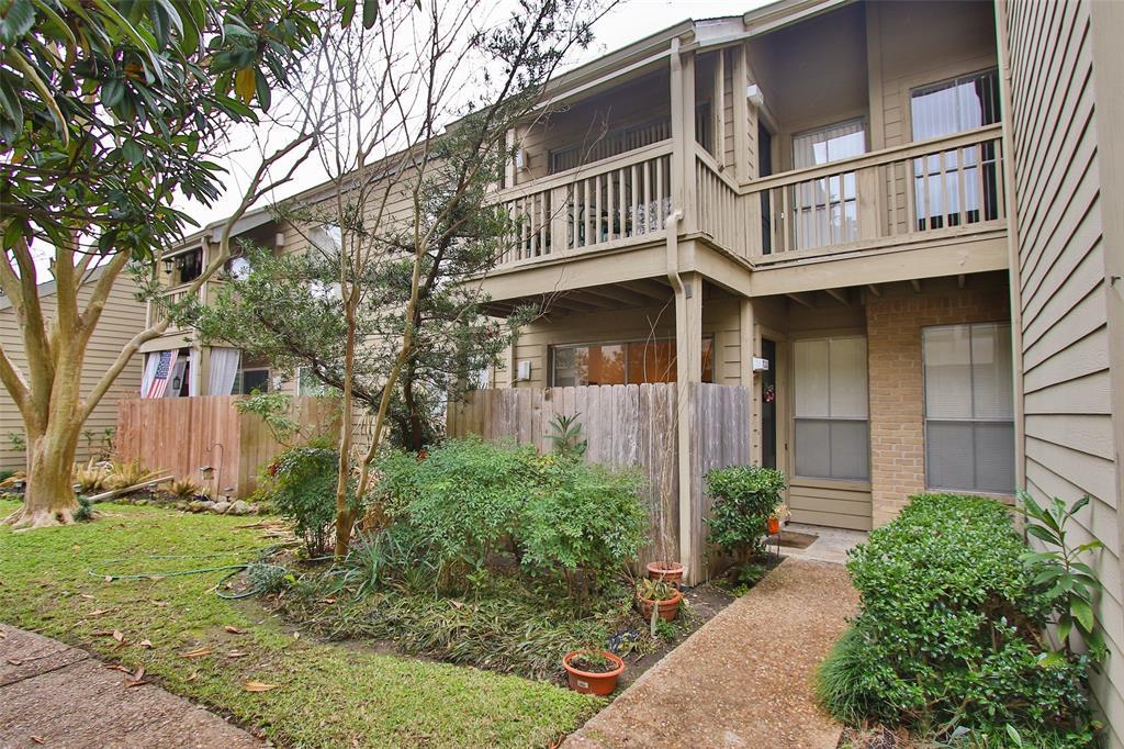 2100 Tanglewilde Street - Photo 1