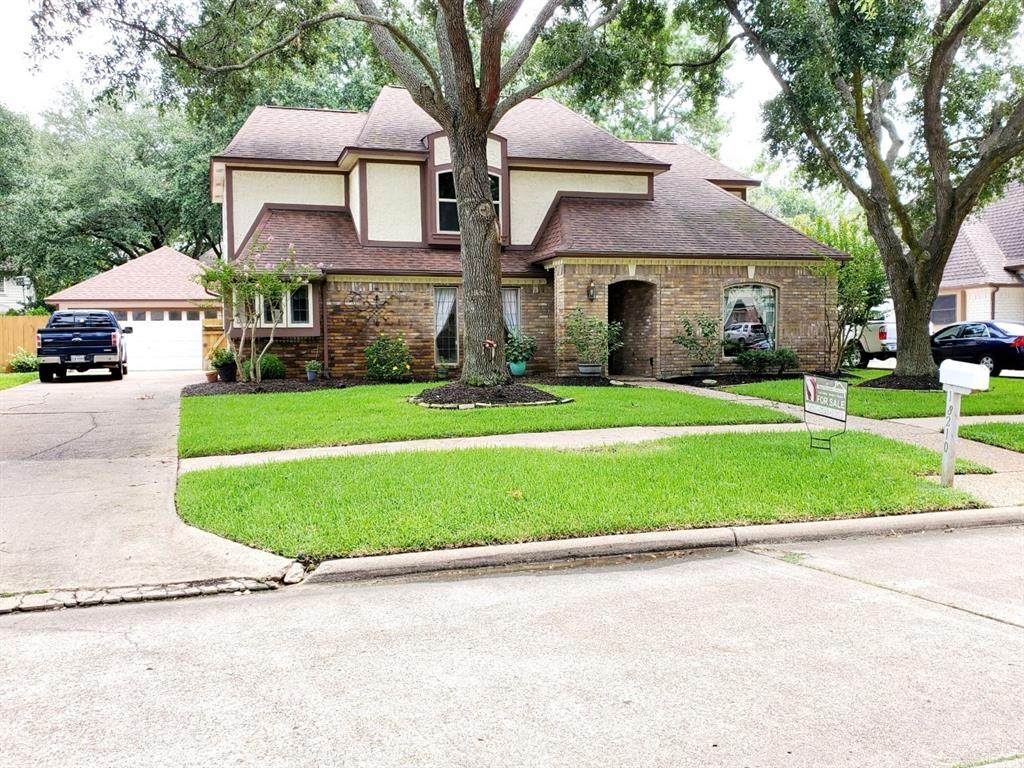 18210 Oakhampton Drive - Photo 1
