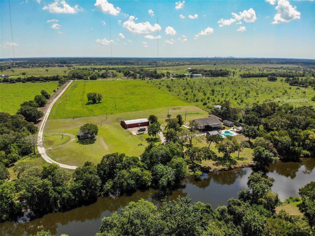 8110 County Road 198 - Photo 1