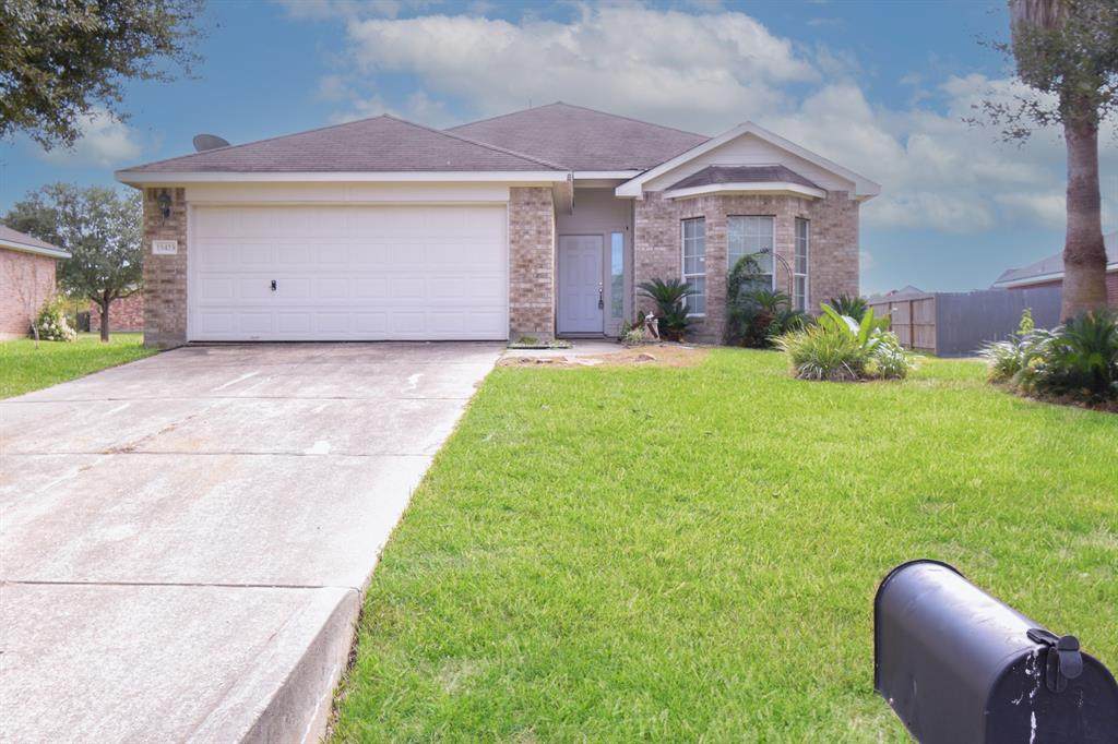 13423 Shoreline Drive - Photo 1